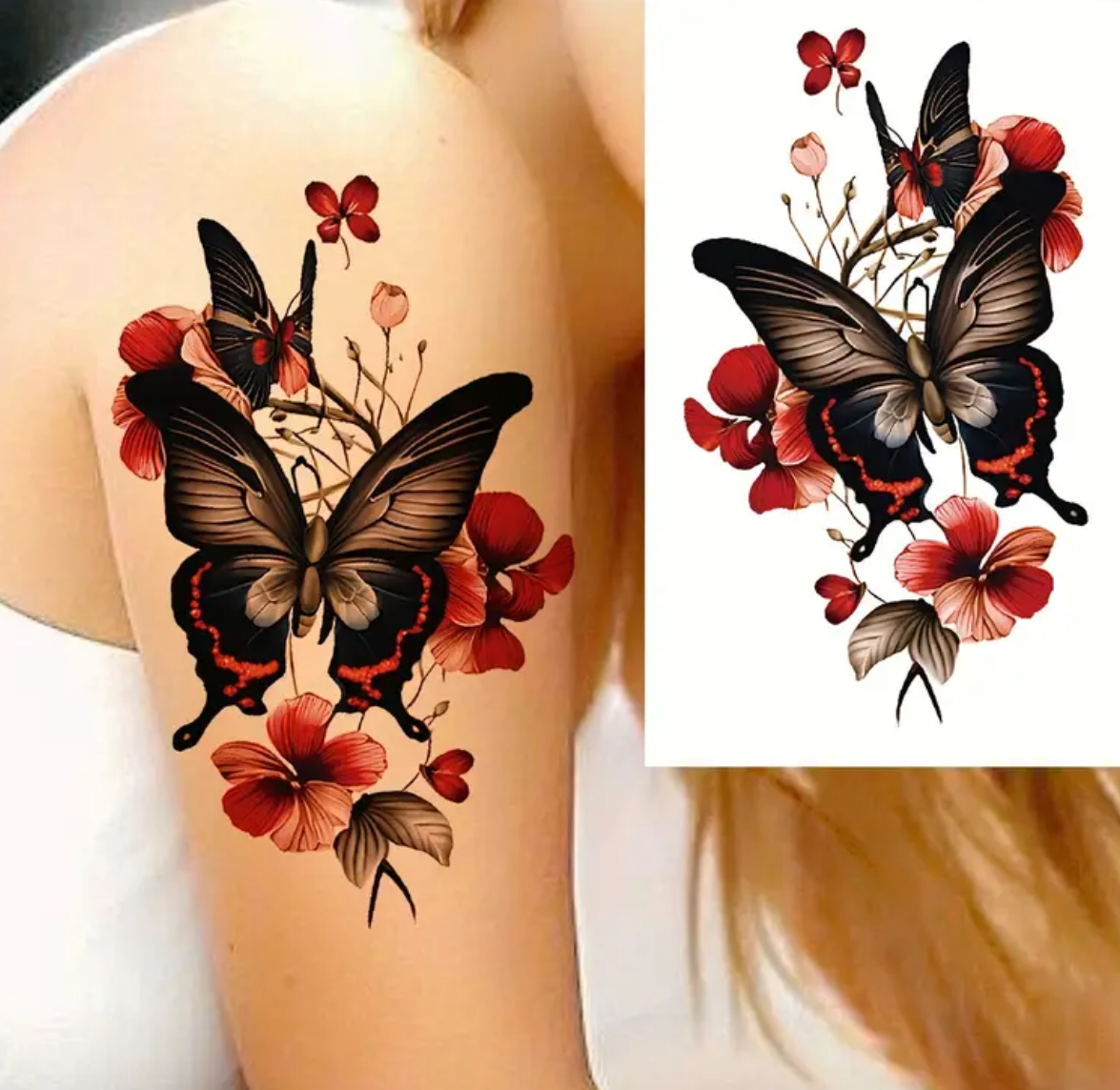 Roses et papillons rouges et noirs