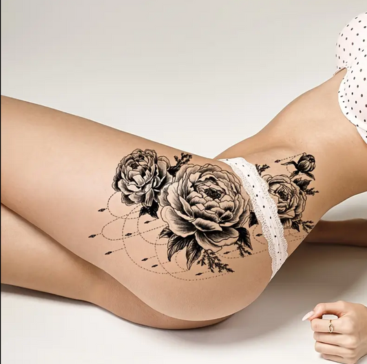 Composition florale avec ornements #2