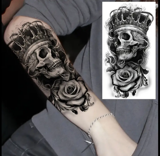 Tête de mort avec couronne